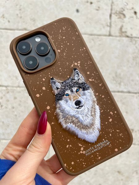 Чехол Santa Barbara Polo Savanna Wolf с вышивкой для iPhone 15 3029-15 фото